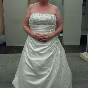 Wedding Dress satin 12/14